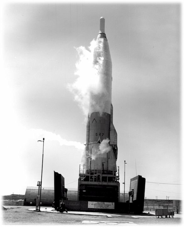 Atlas 61F Photo 1